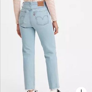 Levi’s Straight Leg Jeans